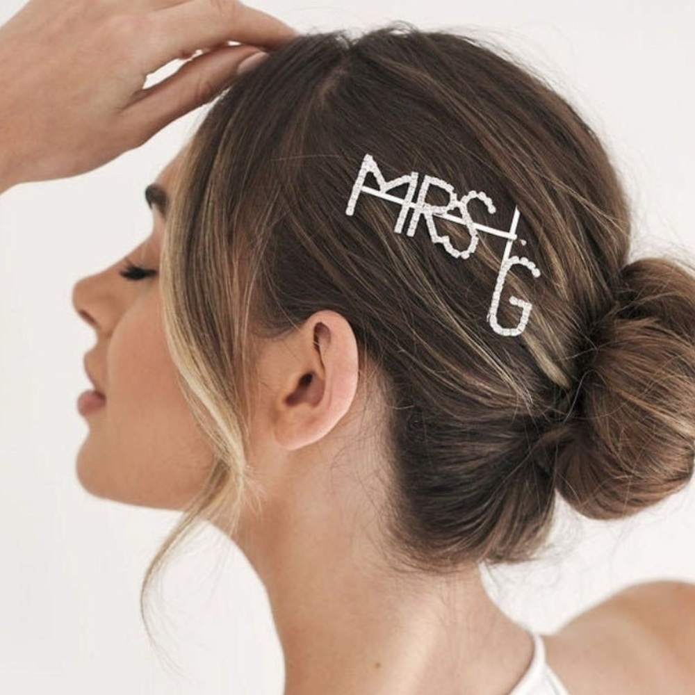 Six Stories “Mrs. B” hair pins
